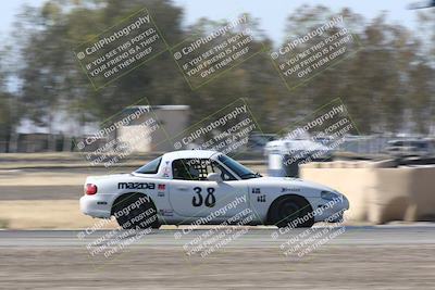 media/Jun-02-2024-CalClub SCCA (Sun) [[05fc656a50]]/Group 3/Qualifying/